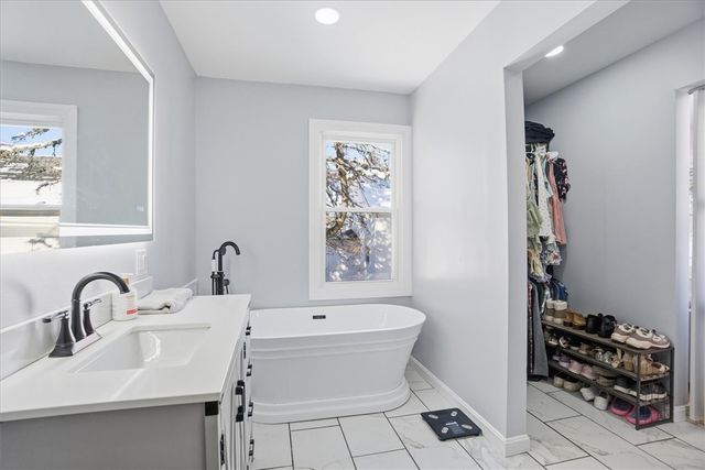 91 Church Street, Westerly, RI 02808