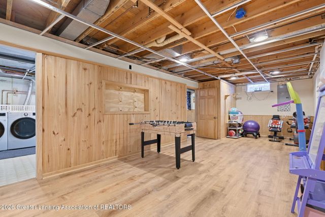 5599 Wood Valley Drive, Haslett, MI 48840