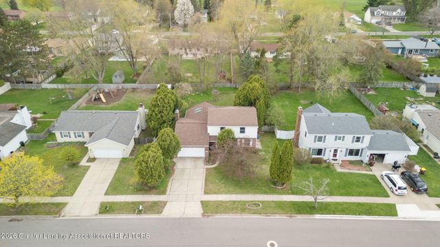 5599 Wood Valley Drive, Haslett, MI 48840