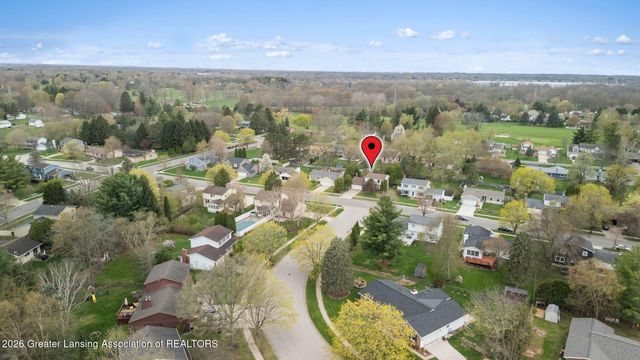 5599 Wood Valley Drive, Haslett, MI 48840