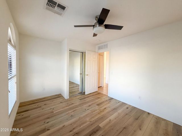 25210 S WYOMING Avenue, Sun Lakes, AZ 85248