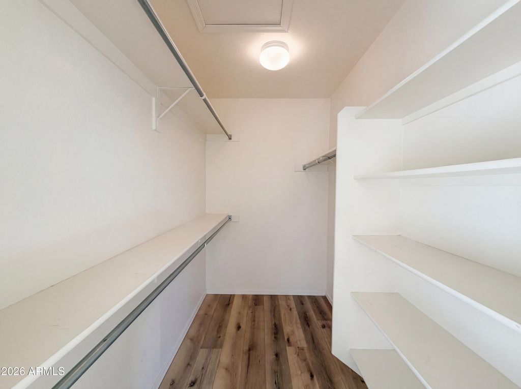 Image 13 of property listing at 25210 S WYOMING Avenue, Sun Lakes, AZ 85248