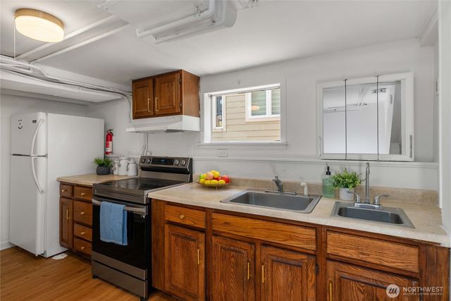 5138 S Myrtle Street, Seattle, WA 98118