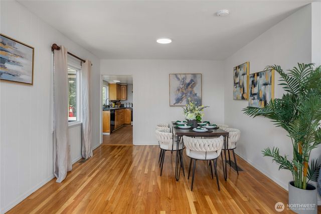 5138 S Myrtle Street, Seattle, WA 98118