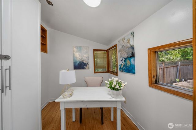 5138 S Myrtle Street, Seattle, WA 98118