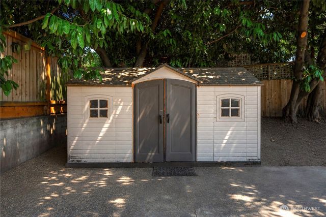 5138 S Myrtle Street, Seattle, WA 98118