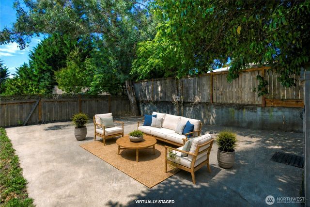 5138 S Myrtle Street, Seattle, WA 98118