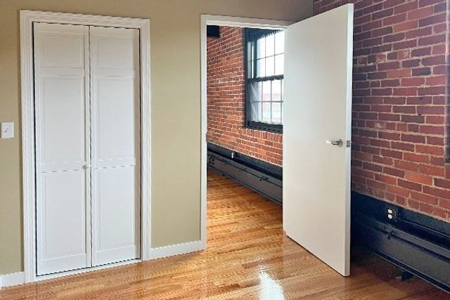 45 High St 06, North Andover, MA 01845