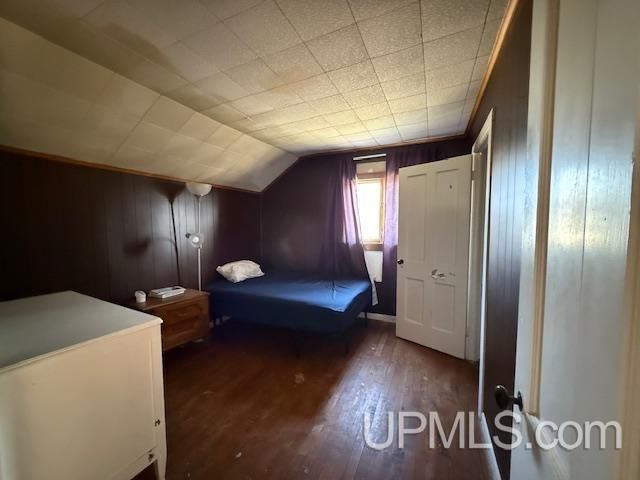 102 Bates Street, Crystal Falls, MI 49920