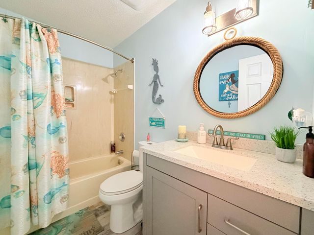 311 Anchor Way, Fort Pierce, FL 34946