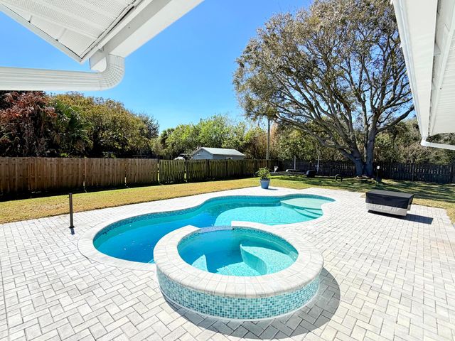 311 Anchor Way, Fort Pierce, FL 34946