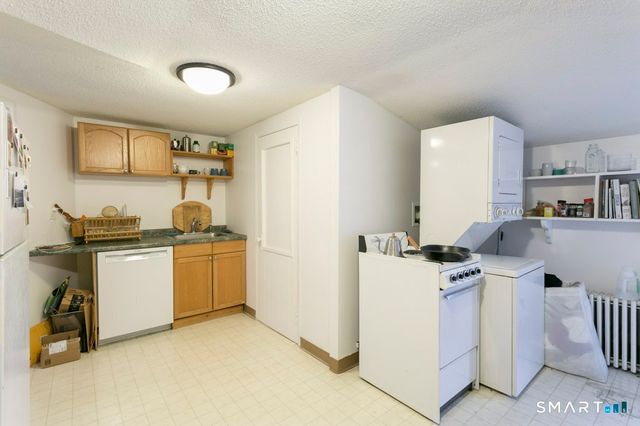 10 Academy Street 3, New Haven, CT 06511