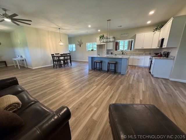 12025 N 160 Road, Okmulgee, OK 74447