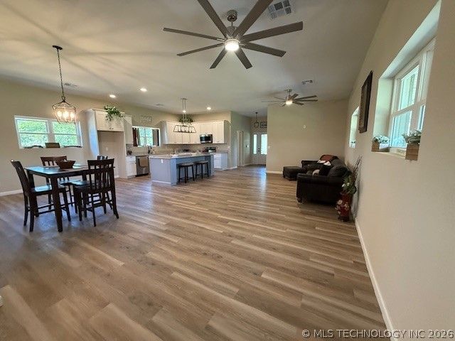 12025 N 160 Road, Okmulgee, OK 74447