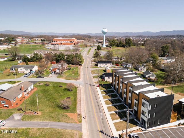 1533 Pactolas Road 105, Johnson City, TN 37604