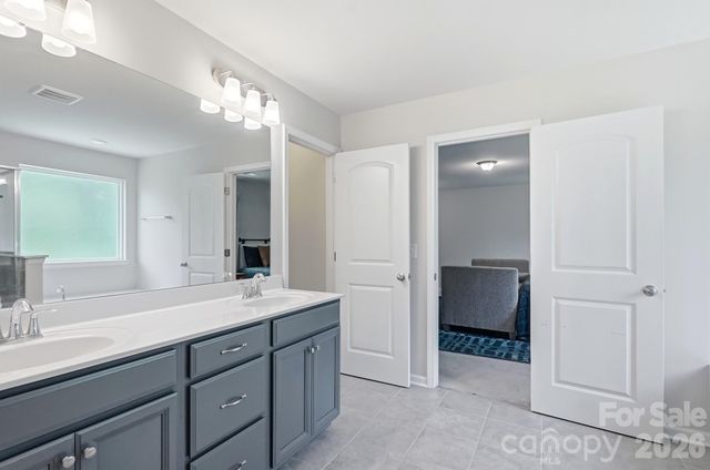 9815 Caledenia Drive, Huntersville, NC 28078