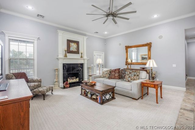 5711 Nottingham Place, Bartlesville, OK 74006