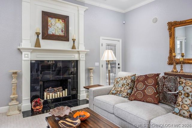 5711 Nottingham Place, Bartlesville, OK 74006