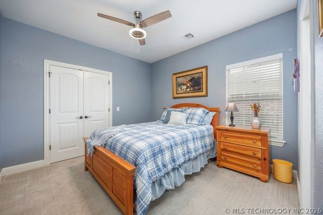 5711 Nottingham Place, Bartlesville, OK 74006