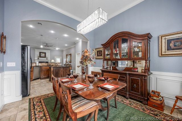 5711 Nottingham Place, Bartlesville, OK 74006