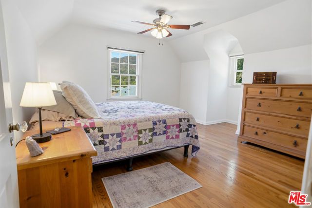 1816 Rosita Drive, Glendale, CA 91208
