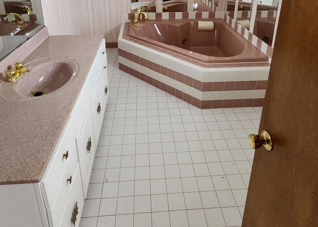 1170 Forest Street, East Tawas, MI 48730