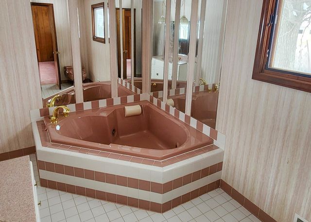 1170 Forest Street, East Tawas, MI 48730