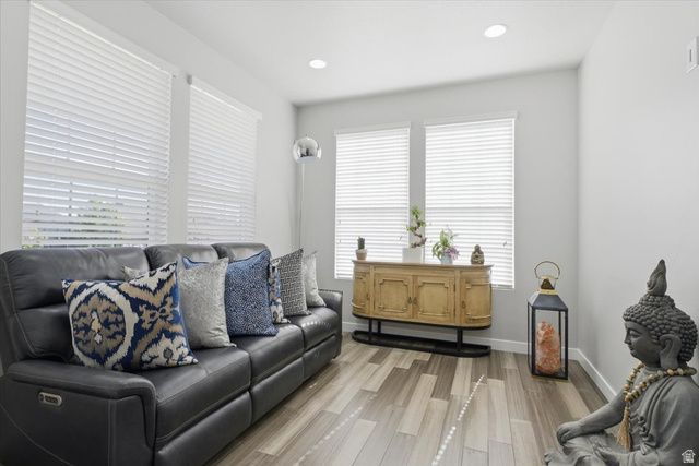 7109 W JAYSON DR, West Jordan, UT 84081