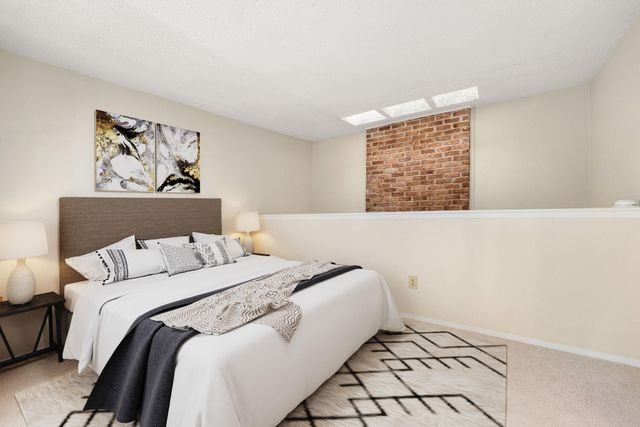 3200 Gessner Road 228, Houston, TX 77063