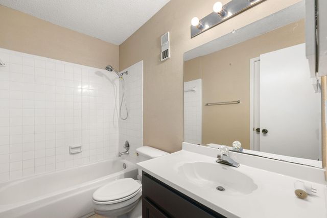 3200 Gessner Road 228, Houston, TX 77063