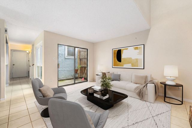 3200 Gessner Road 228, Houston, TX 77063