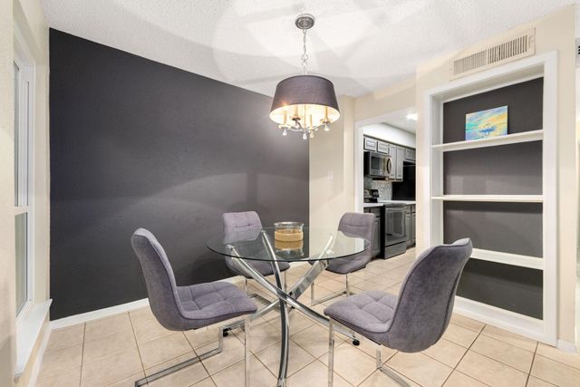 3200 Gessner Road 228, Houston, TX 77063