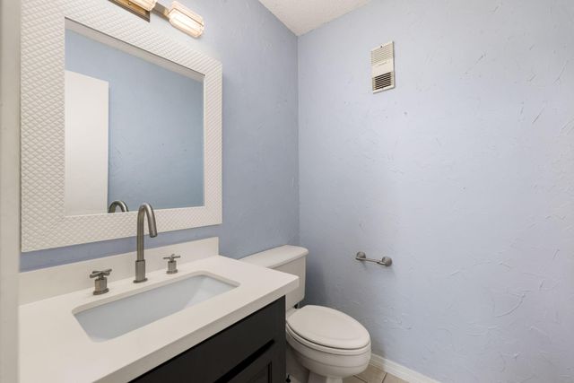 3200 Gessner Road 228, Houston, TX 77063