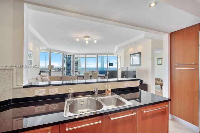 3101 S Ocean Dr 2705, Hollywood, FL 33019