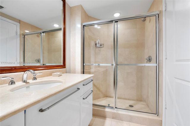 3101 S Ocean Dr 2705, Hollywood, FL 33019