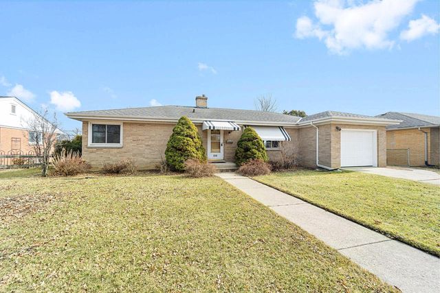 619 Echo LANE, Racine, WI 53406