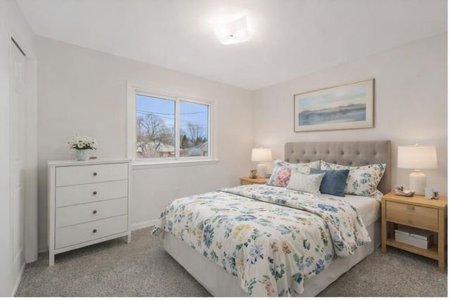 619 Echo LANE, Racine, WI 53406