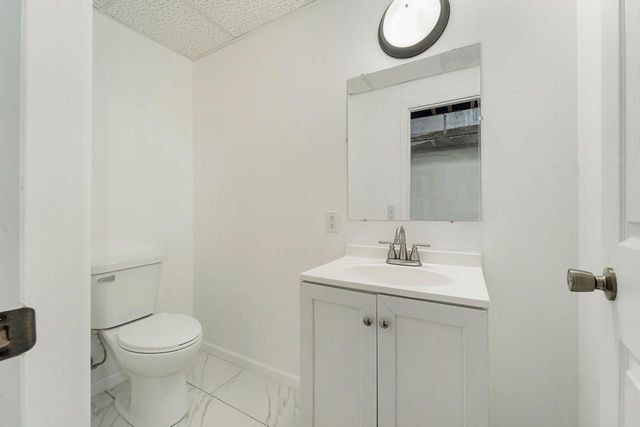 619 Echo LANE, Racine, WI 53406