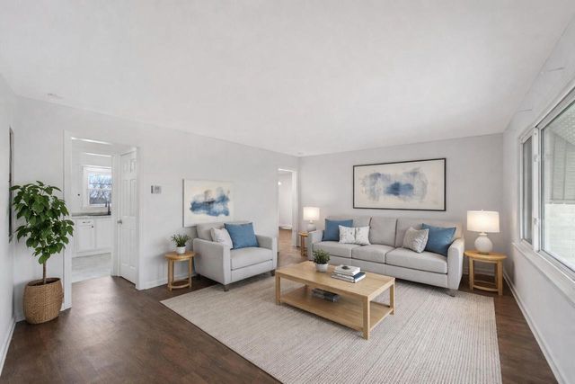 619 Echo LANE, Racine, WI 53406