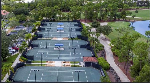 8661 Gleneagle WAY, Naples, FL 34120