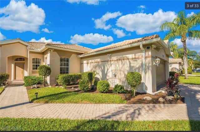 8661 Gleneagle WAY, Naples, FL 34120
