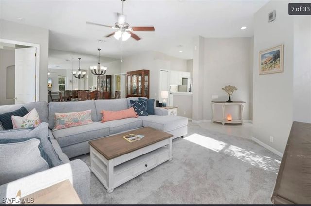 8661 Gleneagle WAY, Naples, FL 34120