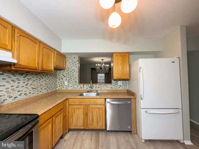 8202 ASHFORD BLVD, Laurel, MD 20707