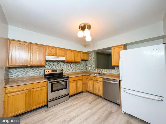 8202 ASHFORD BLVD, Laurel, MD 20707