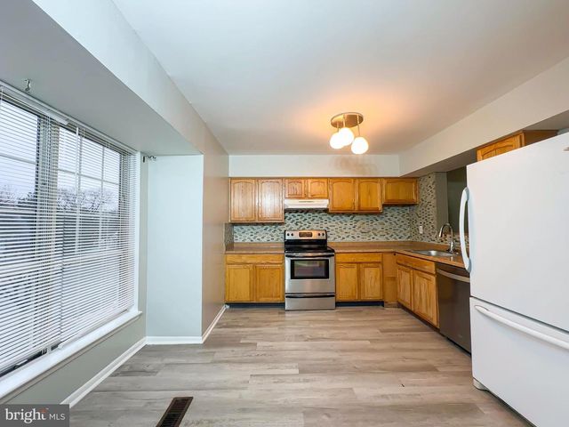 8202 ASHFORD BLVD, Laurel, MD 20707