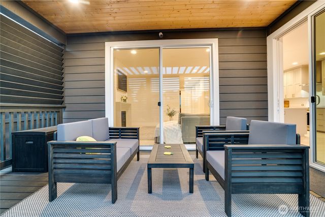 2302 29th Street Pl SE, Puyallup, WA 98374