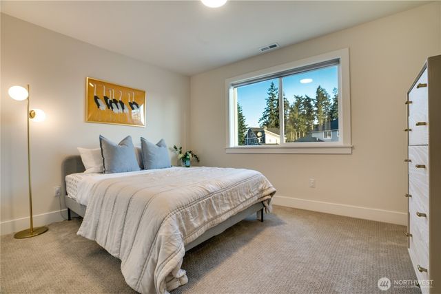 2302 29th Street Pl SE, Puyallup, WA 98374