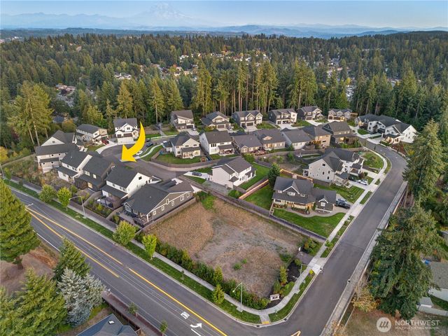 2302 29th Street Pl SE, Puyallup, WA 98374