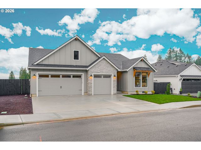 516 W 20TH Way, La Center, WA 98629