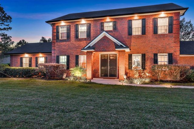 10 SEVILLE ORANGE PATH, Palm Coast, FL 32164